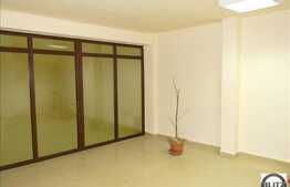 2 camere in imobil NOU, pretabil si pentru activitati de birouri