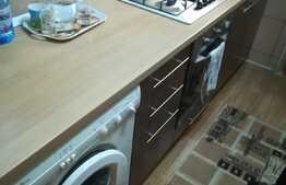 Apartament 2 camere, decomandat, zona Calea Floresti