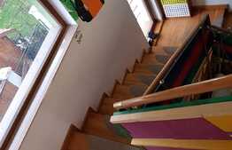 Spatiu in casa individuala, 150 mp, ideal pentru cabinete medicale, serviciu de receptie inclus