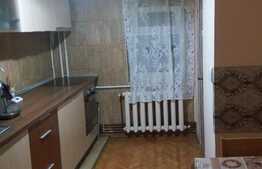  Apartament 3 camere, intermediar, 68 mp, 2 balcoane, 2 boxe, garaj, zona Sigma