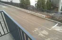 Apartament cu 2 camere, semifinisat, CF si parcare, zona Vivo