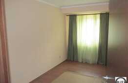 Apartament cu 3 camere, 68 mp, decomandat, la cateva minute de zona ANL