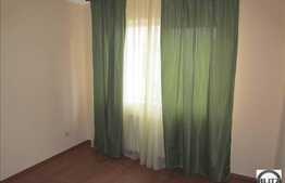 Apartament cu 3 camere, 68 mp, decomandat, la cateva minute de zona ANL