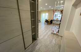 apartament cu 3 camere, 66 mp, la cheie de lux, zona Sesul de Sus