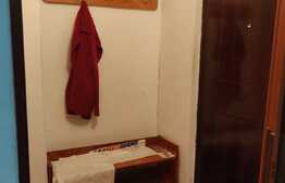 Garsoniera spatioasa la SUPER PRET, mobilata si utilata 22mp + balcon, etaj intermediar, zona Expo Transilvania