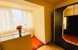 Apartament cu 2 camere, 55 mp, decomandat, zona Big