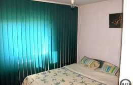 Vanzare apartament cu 4 camere, decomandat, zona Spitalul de Recuperare.