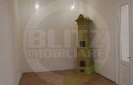 Spatiu comercial in cladire recent renovata, 115 mp, zona centrala, acces din strada