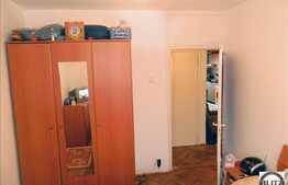 Apartament 4 camere decomandat in zona Intre Lacuri