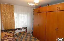 Apartament 4 camere decomandat in zona Intre Lacuri