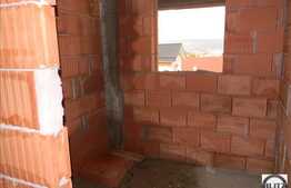 Apartament semifinisat in Andrei Muresanu! Priveliste deosebita!