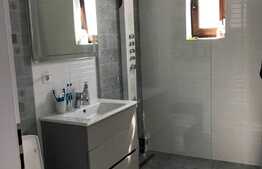 Apartament cu 3 camere, 58 mp, de lux, zona Sub Cetate