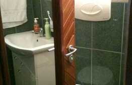 3 camere decomandate, etaj intermediar!