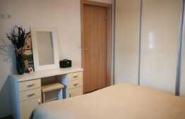 3 camere, la cheie, 77 mp., zona Vivo