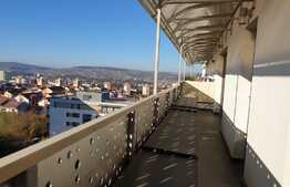 Apartament 3 camere, 57mp utili + 9 mp terasa, garaj si boxa! 