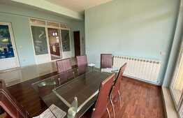 Apartament cu 2 camere, decomandat, 54 mp, 2 parcari, zona strazii Campului