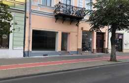 Spatiu comercial zona Sora , vad pietonal excelent 
