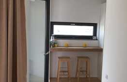 Apartament cu 2 camere, 70 mp, 2 parcari, complex Vivido