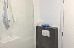 Apartament cu 2 camere, 70 mp, 2 parcari, complex Vivido