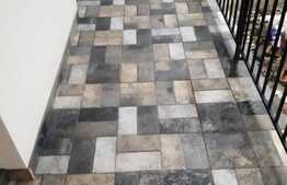 Apartament cu 2 camere, 40 mp, finisat, zona Terra