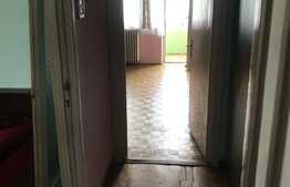 Oportunitate!! 2 camere decomandate, etaj intermediar in zona centrala