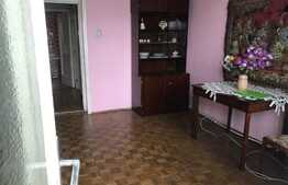 Oportunitate!! 2 camere decomandate, etaj intermediar in zona centrala