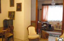 98 mp in zona Camerei de Comert