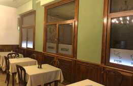 Spatiu pentru bistro, cu terasa, de vanzare ! 