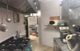 Spatiu pentru bistro, cu terasa, de vanzare ! 