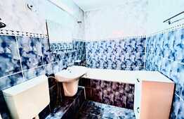 Apartament cu 3 camere, decomandat, 72 mp, loc de parcare, zona Intre Lacuri