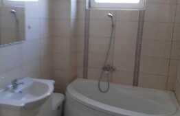 Apartament cu 2 camere, 50 mp, parcare, zona Vivo