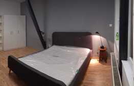 Apartament pe 2 nivele, 82 mp, modern, zona Hotel Royal 