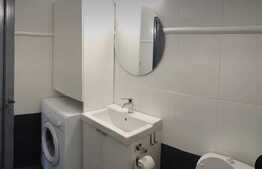 Apartament pe 2 nivele, 82 mp, modern, zona Hotel Royal 