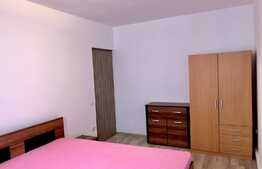 Apartament cu 2 camere, decomandat, parcare, zona Calea Turzii
