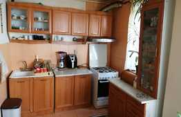 De vanzare apartament cu 2 camere, decomandat, 50 mp, zona OMV Marasti