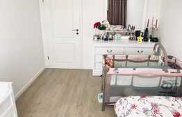 Apartament 3 camere, 60 mp, etaj intermediar, zona Primariei