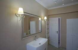 Apartament 3 camere, finisat la cheie, etaj intermediar, Priveliste superba