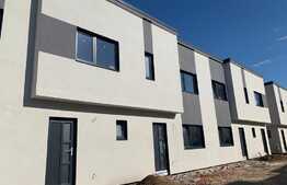 Apartament in vila, 3 camere, 70 mp, gradina, zona strazii Tineretului