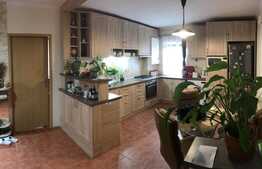 Apartament 3 camere, finisat modern, 75 mp, zona strazii Taberei