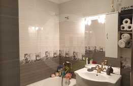 Apartament 2 camere, decomandat, 2 parcari, balcon!