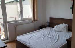 Apartament 3 camere, decomandat, boxa, parcare, zona Spitalul de Recuperare.