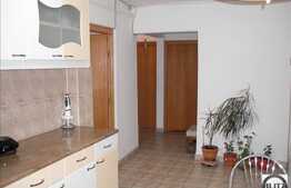 3 cam decomandate intr-o zona accesibila!