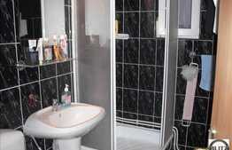 3 cam decomandate intr-o zona accesibila!