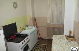 De vanzare 2 camere, 47 mp utili, in zona Pietei Mercur