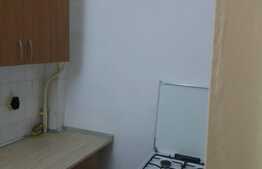 Garsoniera luminoasa, etaj intermediar, 29 mp + balcon, zona Profi