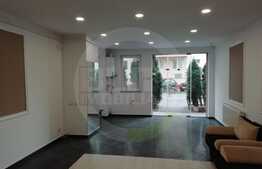 Spatiu comercial, 43 mp, la parterul unui complex rezidential din zona Oasului