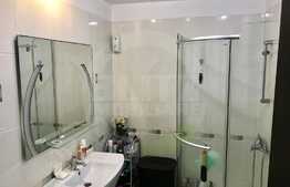 Garsoniera, etaj intermediar, 32mp, mobilat! Zona strazii Eroilor!