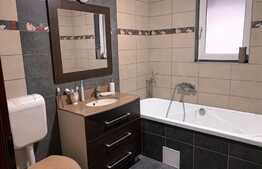 Apartament cu 3 camere, 72 mp, mobilat modern, parcare, zona strazii Sub Cetate