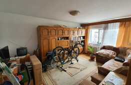 Oportunitate investitie! Apartament cu 4 camere impartit in 2 apartamente cu 2 camere!