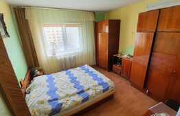 Oportunitate investitie! Apartament cu 4 camere impartit in 2 apartamente cu 2 camere!